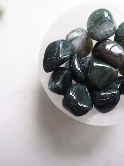 moss agate | attracts abundance - birthing crystal